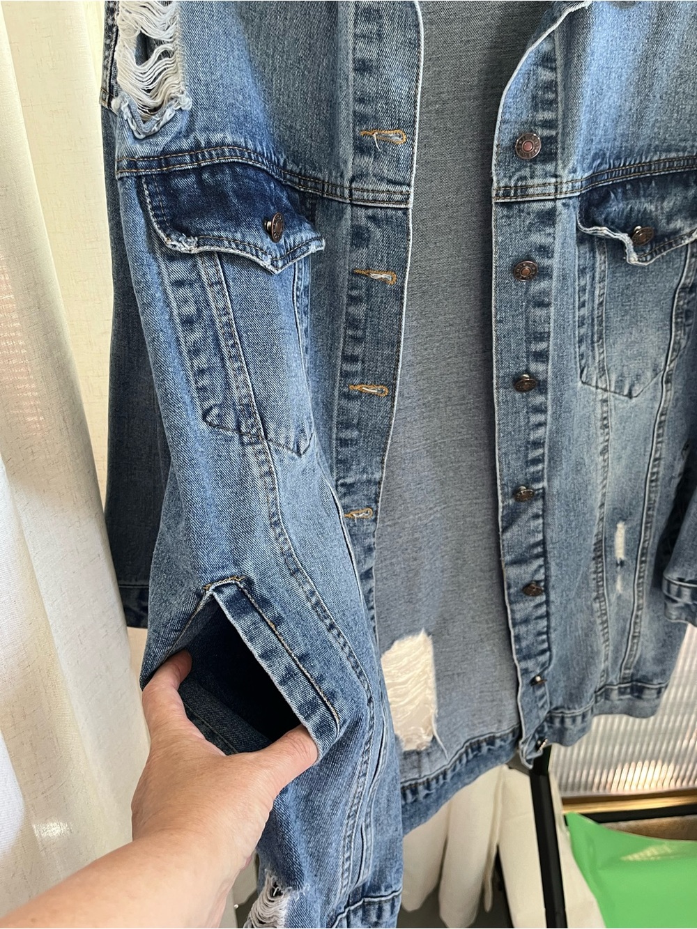 Distressed denim Jacket - Picture 5 of 9